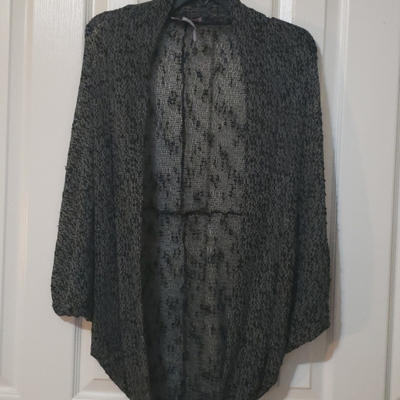 Sweater - Picture 2 of 7